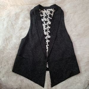 CAbi Women's Charcoal Gray Specks Vest with Pockets Sz: Small